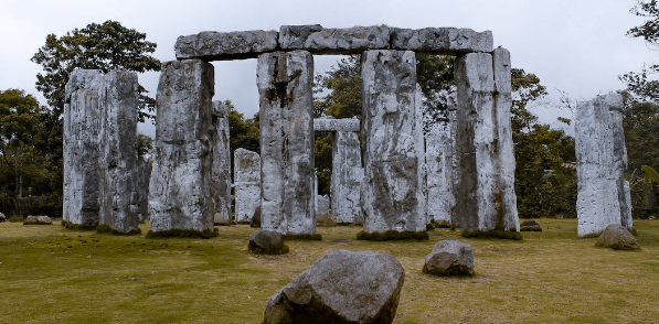 Amazing world रोंगटे खड़े कर देने वाली दुनिया के ये नजारे 3 Grate Standing Stone