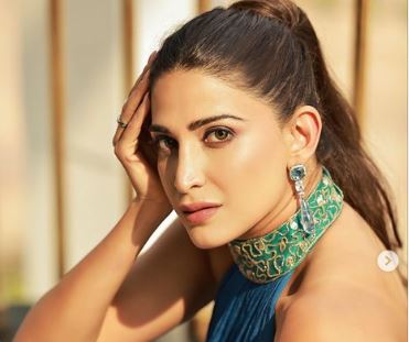 Ahana kumra