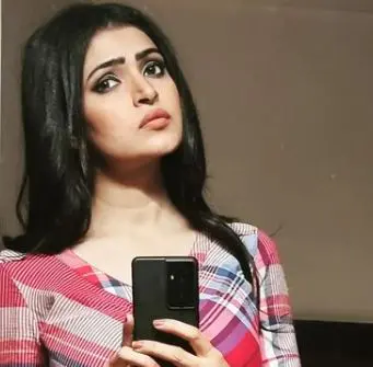 Rosh star cast real name, photo, Review, facts, and more 9 Ruchi Tiwari