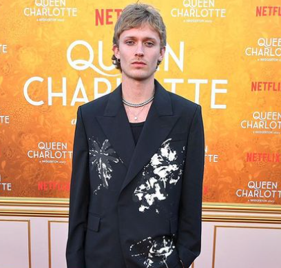 Freddie Dennis Biography, height, age, net worth, Girlfriend, family, facts, and more 2 Freddie Dennis
