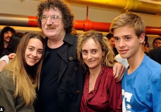 Julián Cerati with family
